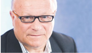 Komentarz redakcji: Kto bajki pisze