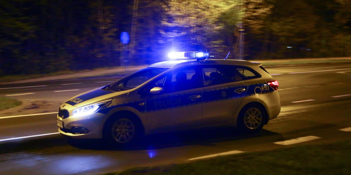 Pęknięcie ściany w bloku spowodowało ewakuację kilkudziesięciu osób. (zdj. ilustracyjne)