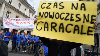W Łodzi pracownicy WZL nr 1 demonstrowali poparcie dla wyboru Caracali