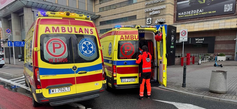 Trzy 15-latki potrącone przez samochód w centrum Warszawy