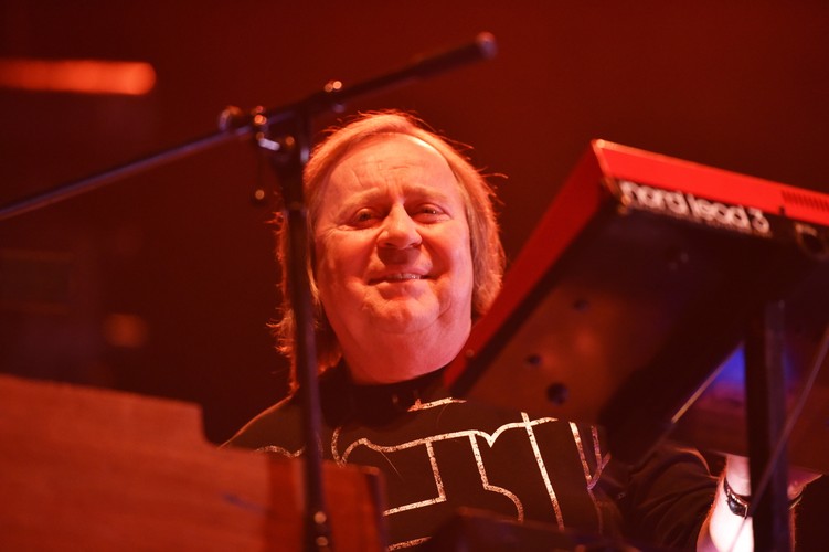 Klawiszowiec zespołu Budka Suflera – Romuald Lipko