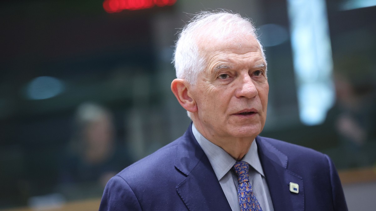 Mindenki fellélegezhet? Josep Borrell szerint az EU-nak nem áll módjában bevezetni a kötelező sorkatonai szolgálatot