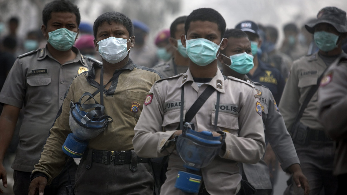 Do 25 wzrosła liczba ofiar śmiertelnych, wybuchu wulkanu Merapi w środkowej części indonezyjskiej wyspy Jawy. Około 60 osób trafiło do szpitala z poparzeniami i problemami oddechowymi - poinformował w środę rzecznik miejscowego szpitala.