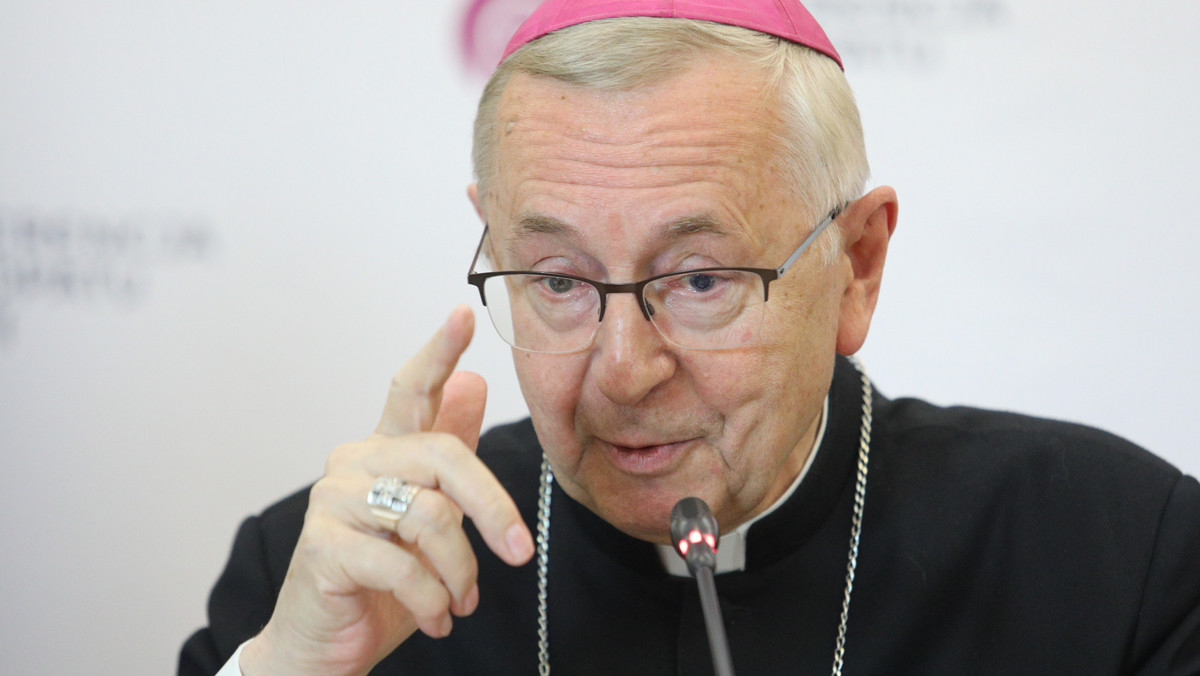 Przewodniczący Episkopatu apeluje do wiernych i księży ws. wakacji 