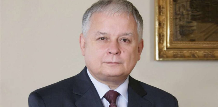 Kaczyński nie odwołał balu