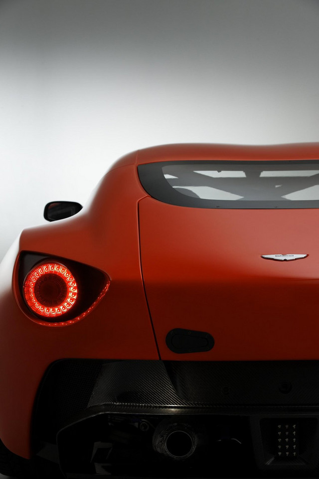 Aston Martin V12 Zagato ujawniony