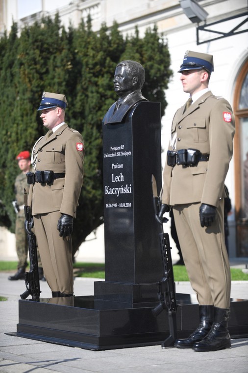 Popiersie Lecha Kaczyńskiego