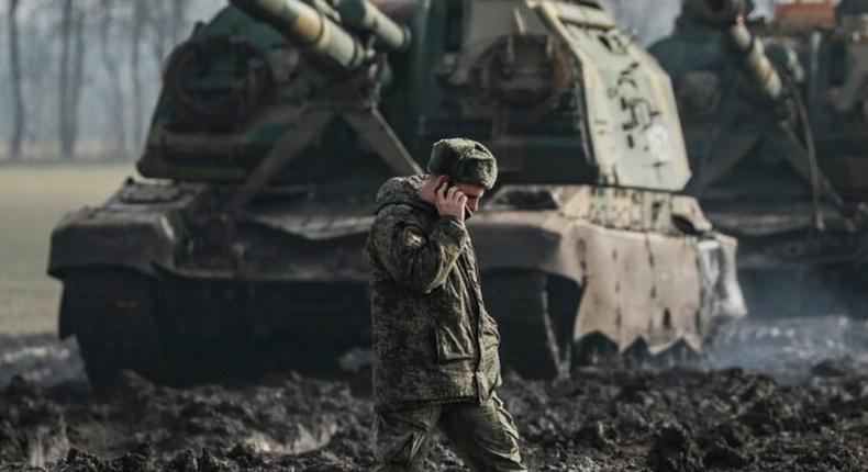 Explosions in Kyiv as Russian forces attack Ukraine.