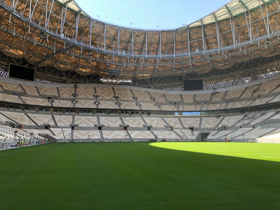 Lusajl, największy stadion wyposażony w krzesełka z Nowego Stylu