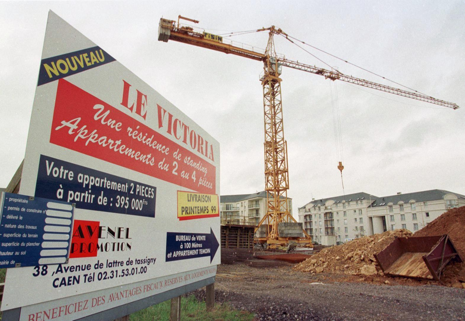 Les permis de construire rebondissent de 15%, mais le retard reste massif