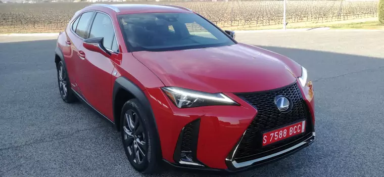 Lexus UX, czyli miejski crossover