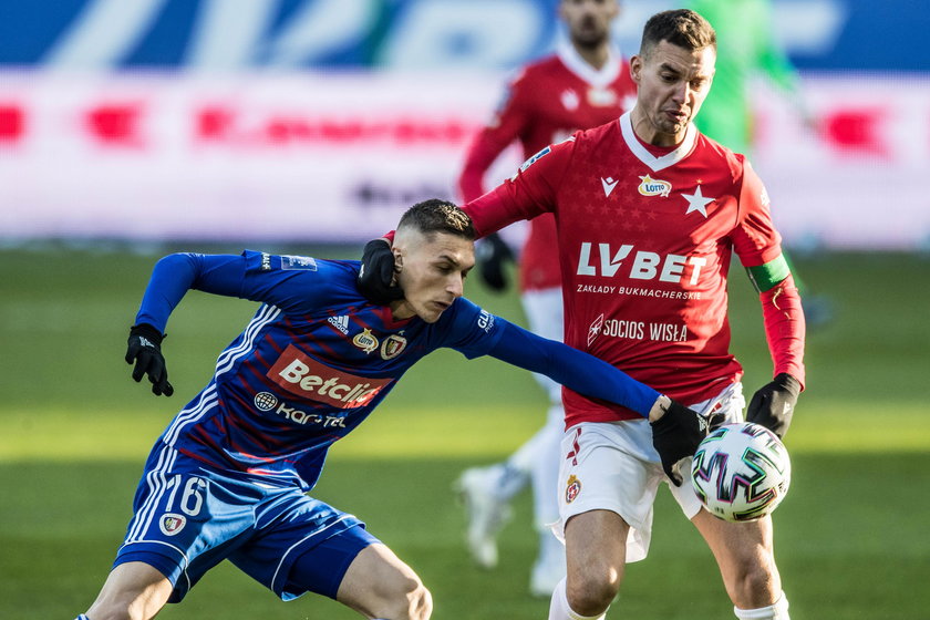 Pilka nozna. PKO Ekstraklasa. Wisla Krakow - Piast Gliwice. 31.01.2021