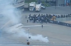 Kanonada przed "Spodkiem". Kibole GKS i Ruchu awanturowali się przed galą... MMA