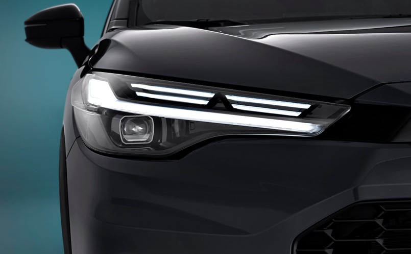 Nowa Toyota Corolla Cross 2025