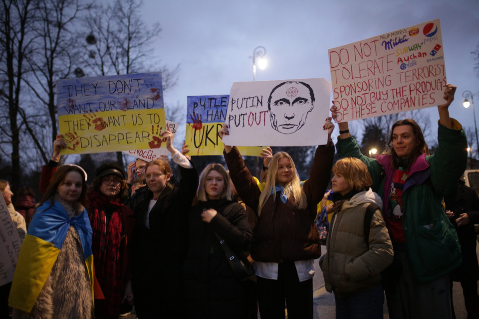 Demonstracja pod ambasadą Rosji 