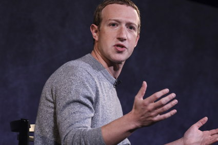 Zuckerberg zakrywa twarze swoich dzieci w sieci. Każdy powinien tak robić