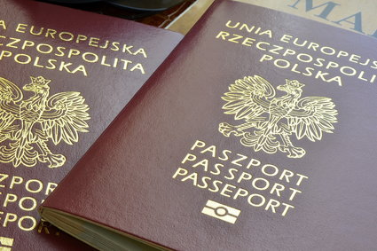 Przestępcy wypożyczają Ukraińcom polskie paszporty, by mogli podjąć pracę