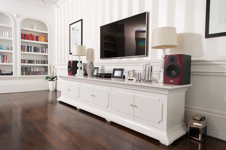 Wnętrze do poprawki: domy gwiazd / mieszkanie Kasi Cerekwickiej