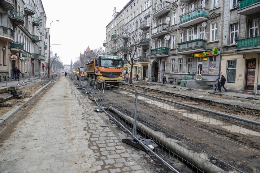 Przebudowa Nowowiejskiej (od Wyszyńskiego do Piastowskiej) we Wrocławiu