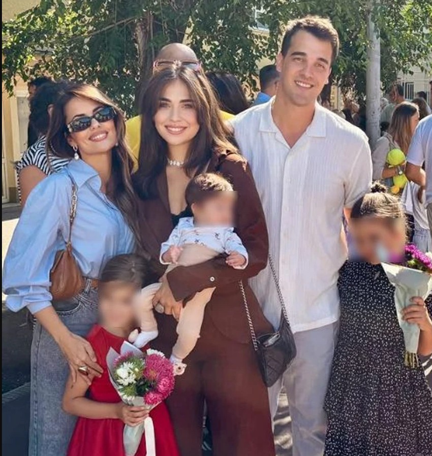 Aleksa Perović sa bivšom i sadašnjom ženom