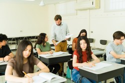 Najważniejszy nauczycielski przywilej znów pod obstrzałem. Nowe stanowisko MEN