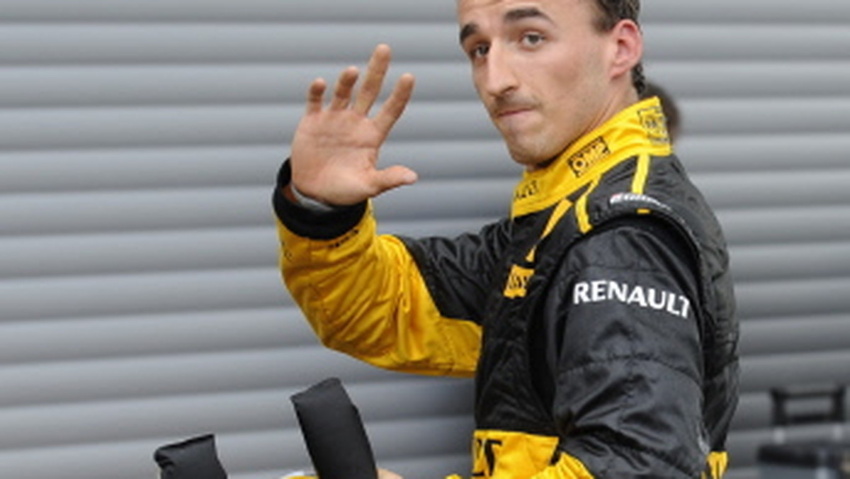 Robert Kubica nie był zadowolony z sobotniej sesji kwalifikacyjnej przed jutrzejszym wyścigiem o Grand Prix Włoch. Polski kierowca Renault zdradził, że celował w siódme miejsce, ale skończyło się tylko na dziewiątym.