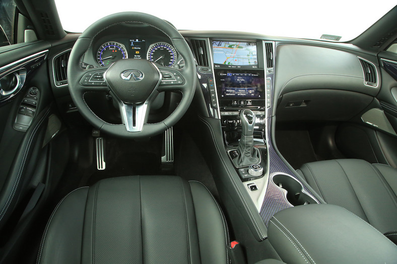 Infiniti Q60 S