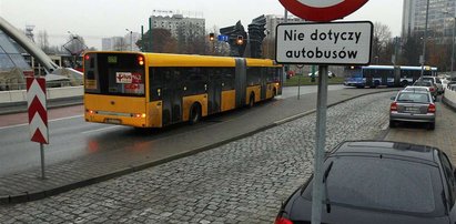 Katowice. Dyrektorze, zamknij te buspasy