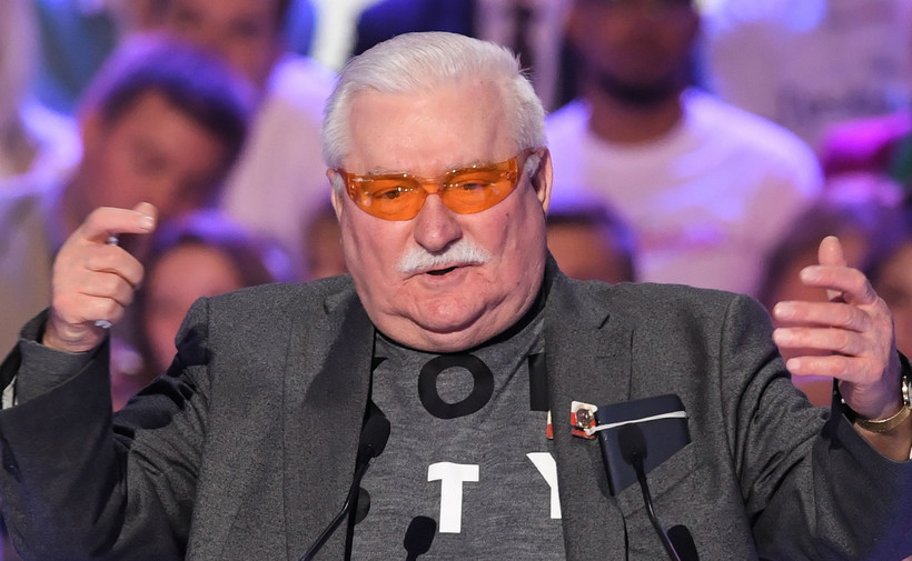 Lech Wałęsa podczas konwencji KO