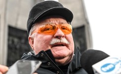Wałęsa: Tylko Schetyna jest w stanie uratować PO i wygrać wybory