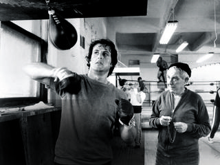 „Rocky II” (1979),  na zdjęciu Sylvester Stallone i Burgess Meredith
