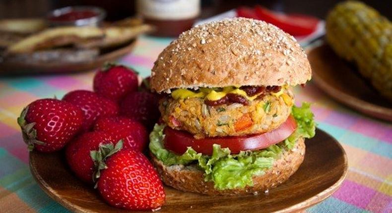 Spicy bbq chickpea burgers & lightened-up crispy baked fries 