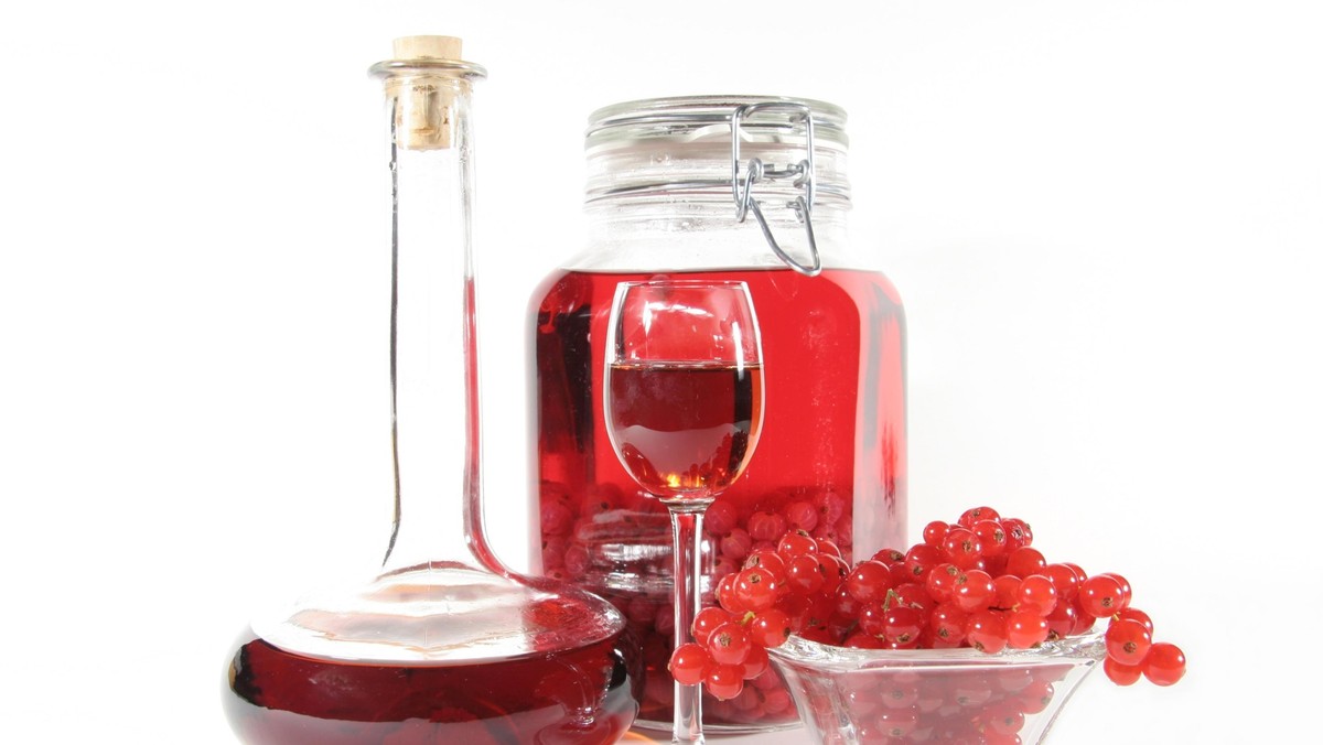 currants,fruit wine,currant liqueur