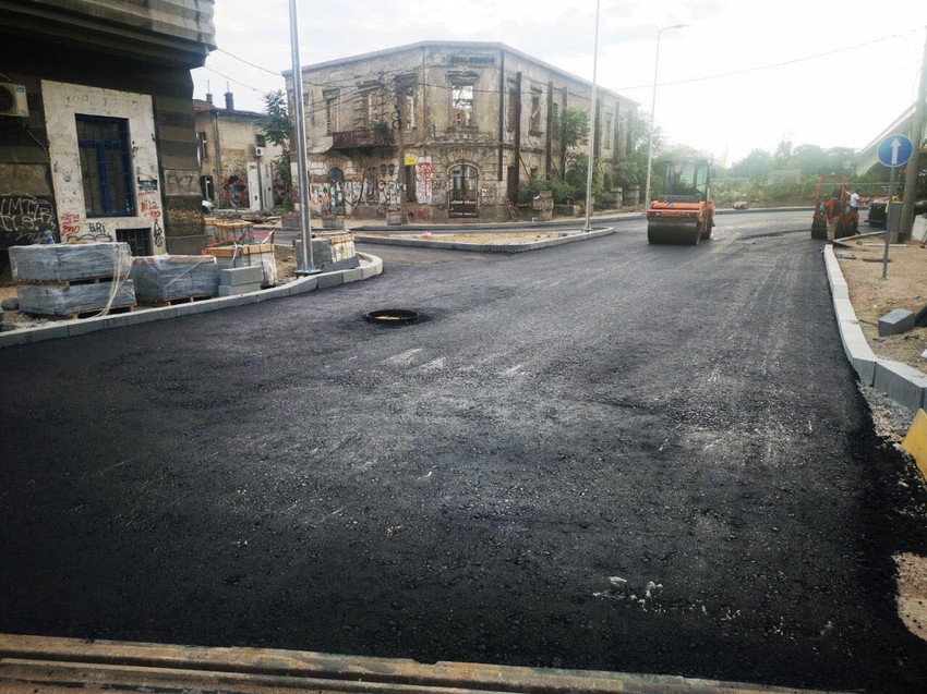 Već počelo i asfaltiranje