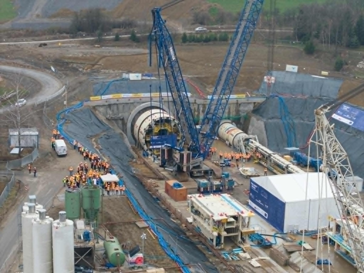 Budowa tunelu koło Limanowej
