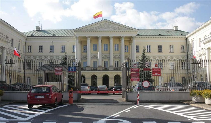 Żałoba. Odwołane imprezy w Warszawie