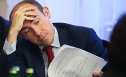 Ostatnia nadzieja opozycji. PO składa wniosek o zablokowanie postępowania