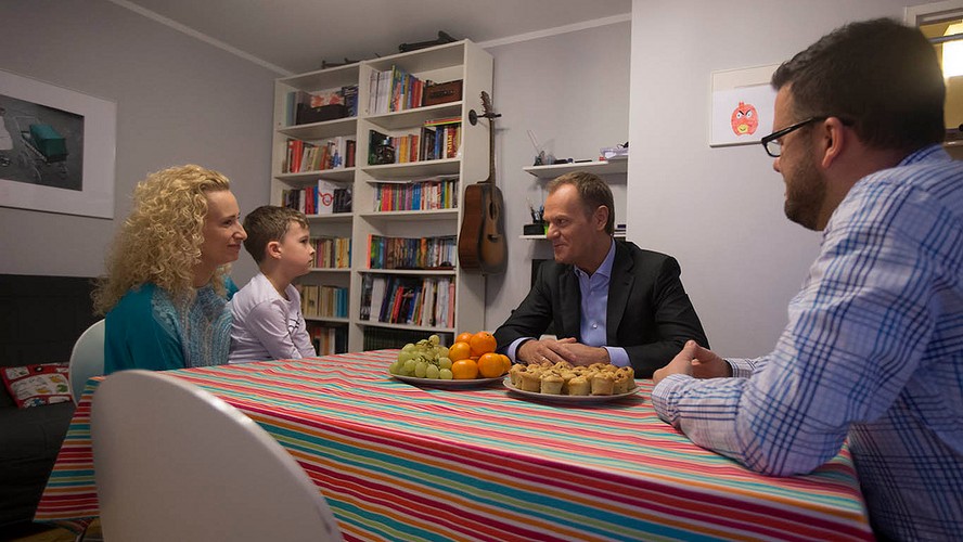 Donald Tusk z witytą u państwa Sochockich