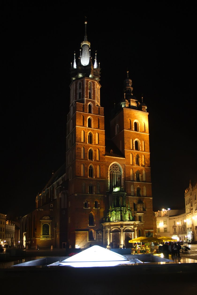 Kraków nocą