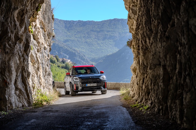 MINI Countryman JCW — zdjęcie poglądowe