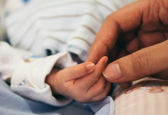 Nie zaszczepiła dziecka. Kiedy poprosiła internautów o pomoc, ci zmieszali ją z błotem