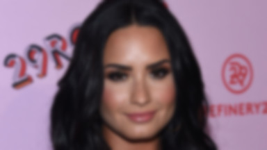 Demi Lovato w skąpym kostiumie kąpielowym