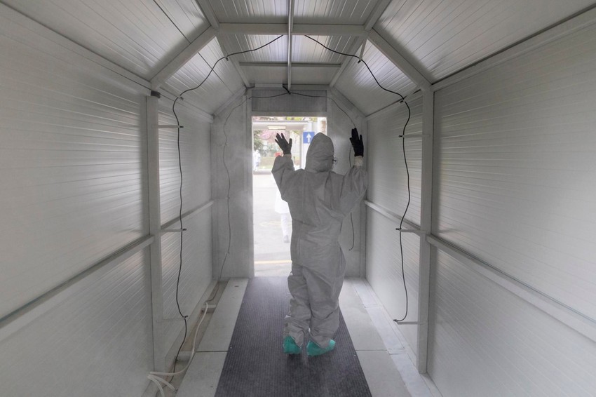 U tunelu usred dana: dezinfekcija traje 30 sekundi