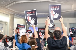 Wysłuchanie publiczne w sprawie aborcji. Wiele sprzecznych i emocjonalnych głosów