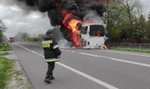 Autobus zapalił się na trasie. W środku było 28 osób