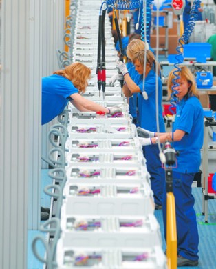 Firmy z polskich sse zadeklarowały kwotę 3,8 mld zł na inwestycje