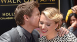 Scarlett Johansson i Jeremy Renner w Alei Sław