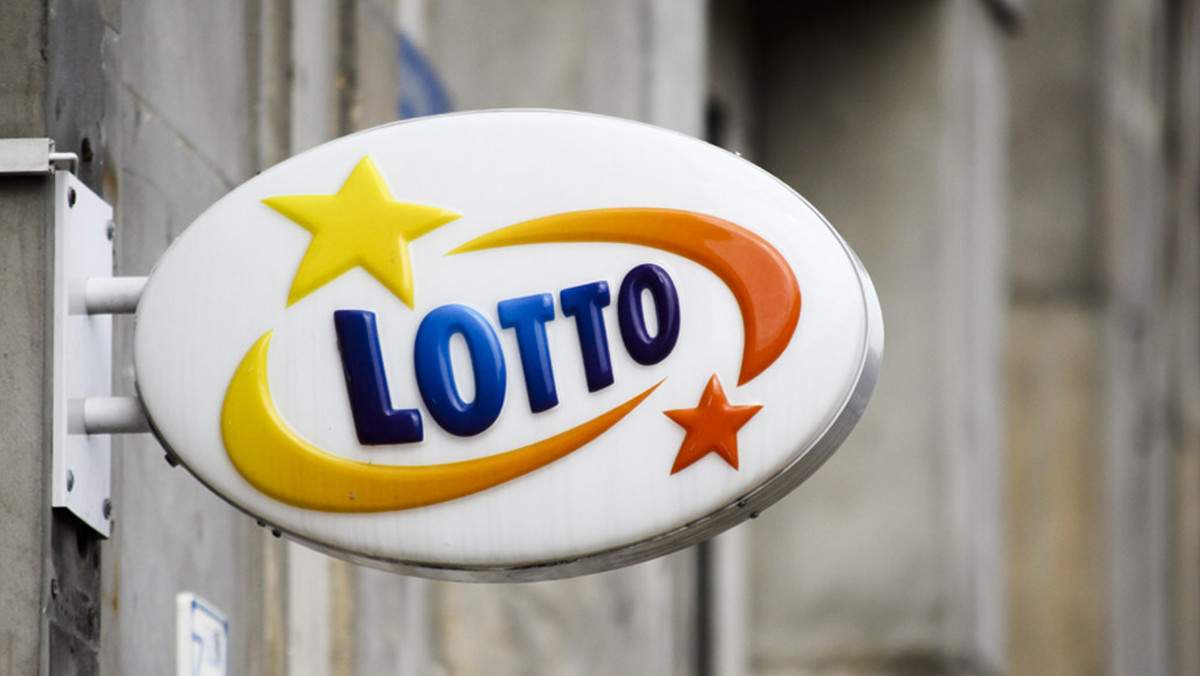 Przedstawiamy wyniki losowań Ekstra Pensja, Kaskady i Mini Lotto. Środowe liczby były szczęśliwe tylko dla graczy stawiających w Mini Lotto. Tylko tam padły wygrane pierwszego stopnia. W Ekstra Pensji i Multi Multi nikt nie odnotował głównej nagrody. Pozostaje pytanie: jakie liczby należało skreślić, by zostać bogatym?