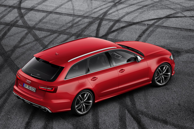 Nowe Audi RS6 Avant: z rodziną na tor