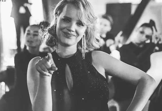 Joanna Kulig w najnowszej kampanii Reserved. Taniec, namiętność i nawiązanie do lat 70.